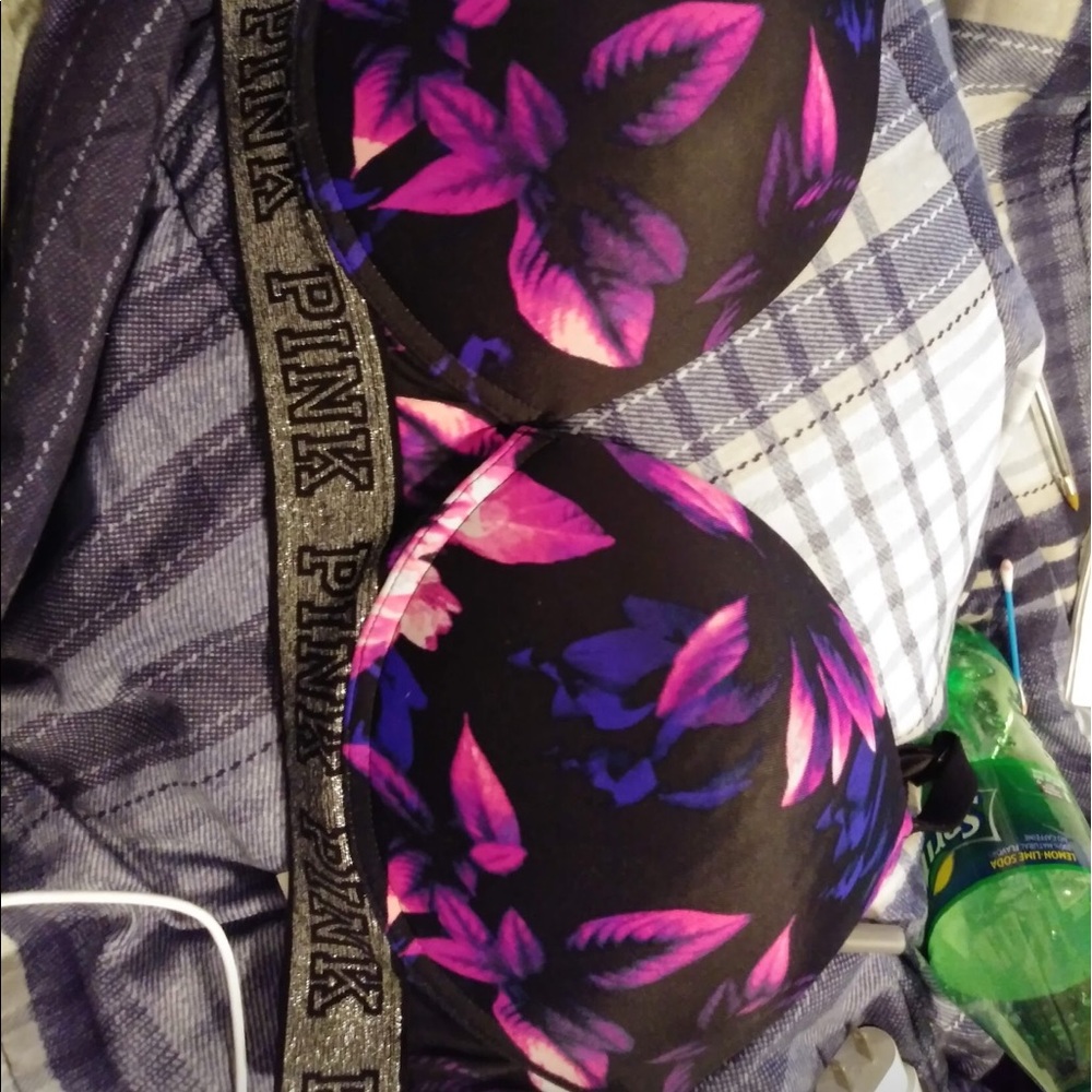 Victoria secret 34DDD